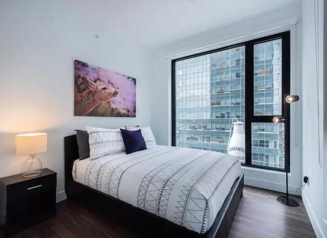 Tour Des Canadien Apartment *